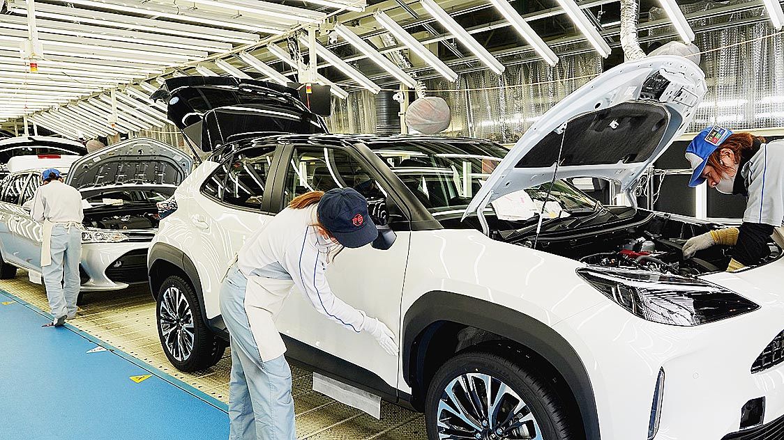 トヨタ、11月は世界で最大15万台の減産　9、10月からは回復　「アクア」「ヤリスクロス」に影響