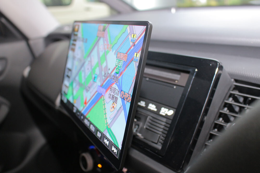 AWESOME（カー用品、スポーツ） トヨタ C-HR ZYX10/NGX50用8