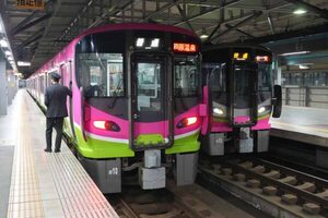 「この列車、かなり速いぞ…」開業1年「元・特急街道」の三セク鉄道 乗って分かったスピードと混雑対策