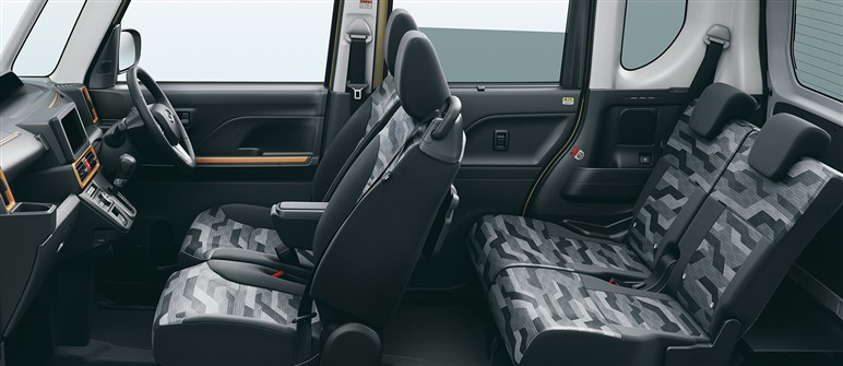 【誕生から22年】累計300万台を達成した「タント」。出荷停止から販売は回復…一方でネットには厳しい声も