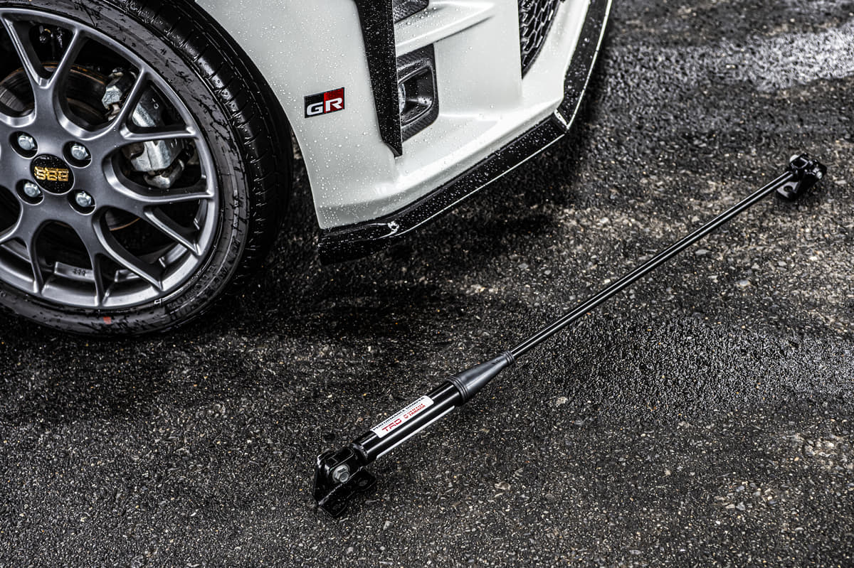 メーカーの純正採用も増加中 クルマ酔いまで減らせる パフォーマンスダンパー は一体何が凄い Auto Messe Web 自動車情報サイト 新車 中古車 Carview