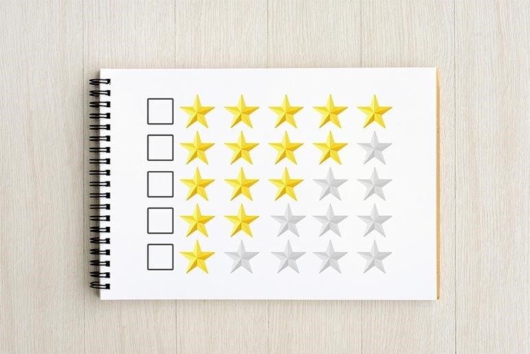 スバルの軽自動車を一挙紹介。人気の過去モデルの中古車相場は？【購入ガイド】