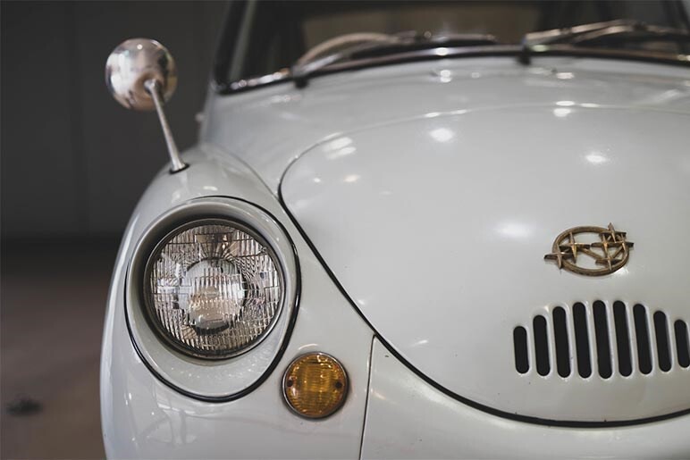 スバルの軽自動車を一挙紹介。人気の過去モデルの中古車相場は？【購入ガイド】