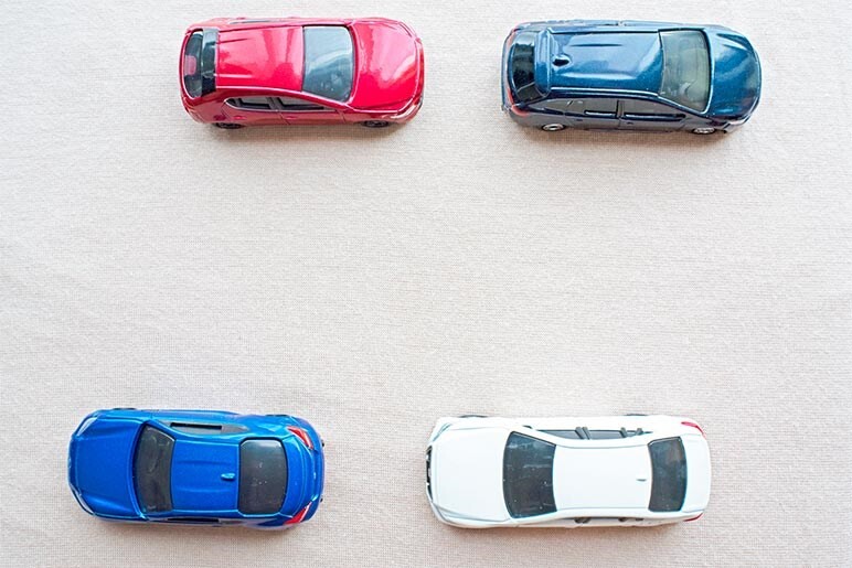 トヨタ セダンの全車種を徹底比較。新型クラウンや人気歴代モデルも紹介【購入ガイド】