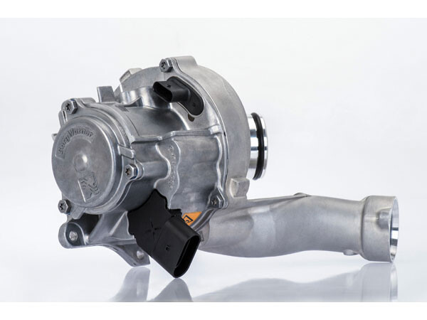 ボルグワーナー 電動スーパーチャージャー「eBooster」の採用第1号はダイムラーの3.0L 直6エンジン