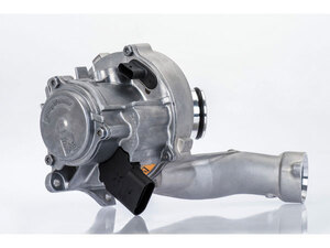 ボルグワーナー 電動スーパーチャージャー「eBooster」の採用第1号はダイムラーの3.0L 直6エンジン