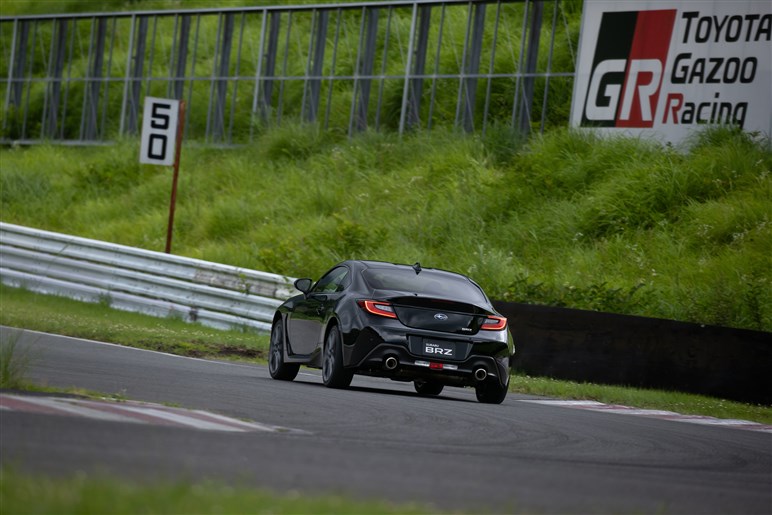 1年足らずでマイナーチェンジしたトヨタ GR86＆スバル BRZに試乗。改良前後どちらがおすすめ？