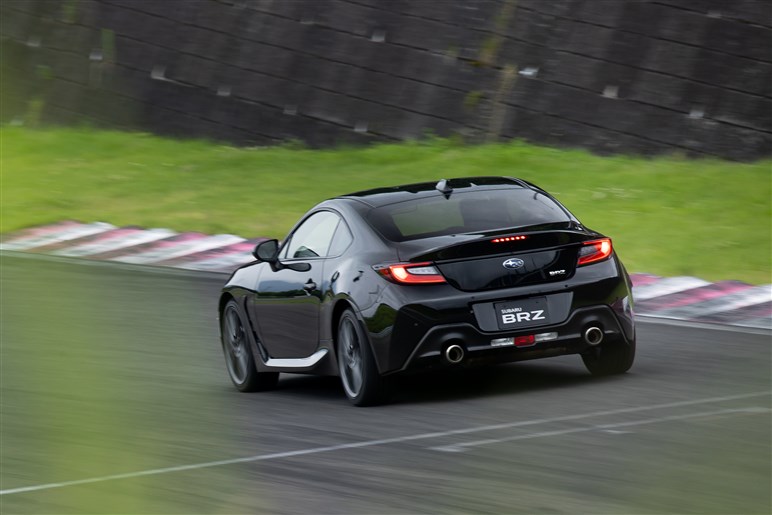 1年足らずでマイナーチェンジしたトヨタ GR86＆スバル BRZに試乗。改良前後どちらがおすすめ？