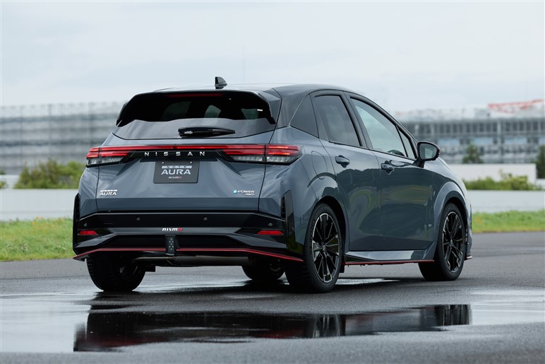 【パルサーGTI-R再来!?】新型オーラNISMO 4WDは、アテーサE-TSの伝統息づく痛快ホットハッチだった