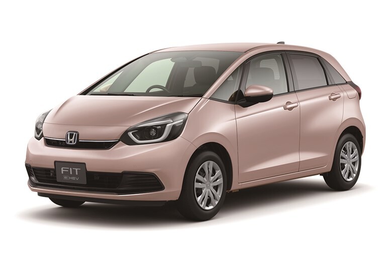 【激変】中国で公開された新型「フィット」にネット震撼。日本にも“この顔”が導入されるのか…？