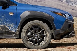 カッコイイのに日本導入ナシ!? クロストレックにオフ色強めの「ウィルダネス」追加