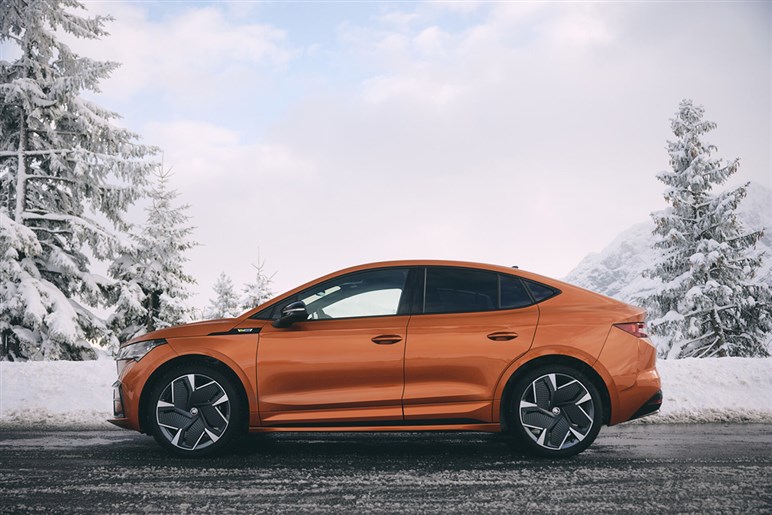【名前はまだない】チェコ発VW傘下のシュコダが放つ新型7人乗りEV、航続600km超で2026年発売へ！