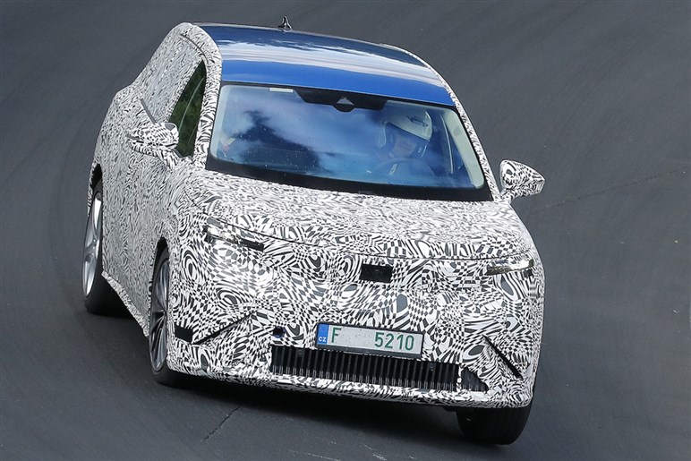 【名前はまだない】チェコ発VW傘下のシュコダが放つ新型7人乗りEV、航続600km超で2026年発売へ！