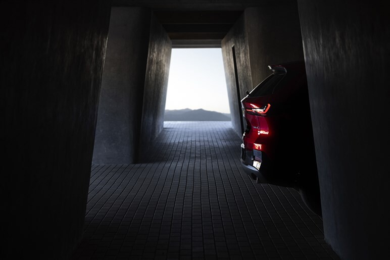 【フルモデルチェンジ予告】マツダ新型「CX-5」2026年モデル、7月10日に世界初公開へ！