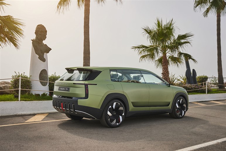 【名前はまだない】チェコ発VW傘下のシュコダが放つ新型7人乗りEV、航続600km超で2026年発売へ！