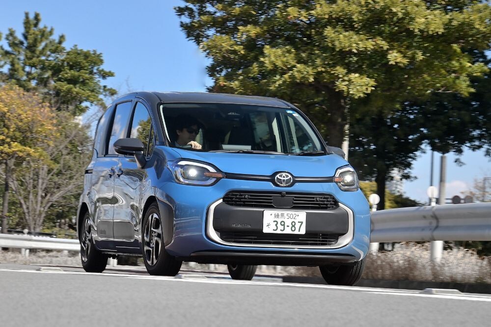 【トヨタ・ヤリスが首位奪還】　2024年4月期　登録車新車販売ランキング　飛び級が数車種アリ