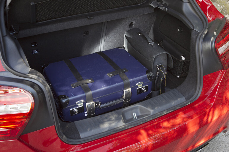 ベンツ新型Aクラス試乗 驚くべきスポーツ感覚