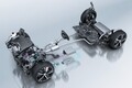 まずはハイブリッド車から　プジョーの新型「PEUGEOT 3008 Hybrid」が登場