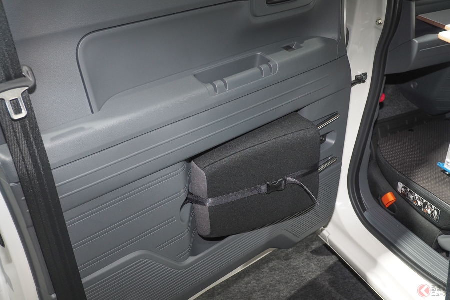 ホンダ 新型 N Van はフックからスペアタイヤまで工夫満載 長尺物の積載も諦めず くるまのニュース 自動車情報サイト 新車 中古車 Carview