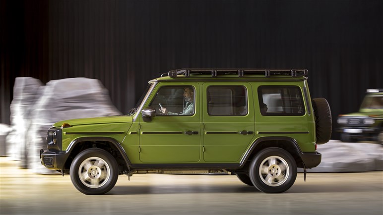 まるで“デカジムニー”？ メルセデス・ベンツ「Gクラス」にビンテージ感あふれる新型モデル登場。受付は7月17日まで