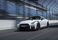 【2022 J'sスポーツ特集】アウトバーンとサーキットを激走！ 究極のGT-R、ニスモはやっぱり凄かった！