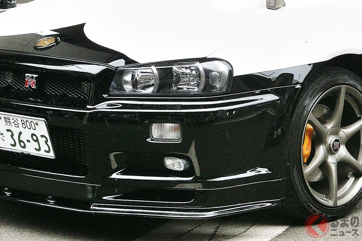 もはや恐怖!? 日産「スカイラインGT-R “パトカー”」登場！ 車好きも大注目の「伝説のパトカー」が埼玉に存在！ 国産「最強クラス」の「激レアな警察車両」がイベントで展示