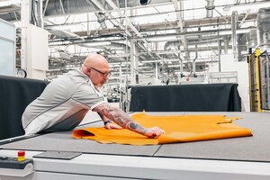 業界初！ ベントレーが皮革検査プログラムにAIを導入…廃棄物とCO2排出量を大幅に削減