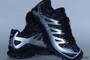 「アトモス×サロモン」から待望の第2弾コラボが登場！ “天体の衝突”がコンセプトのゴアテックス搭載「XT-4 OG GTX」をベースにした大注目の一足とは