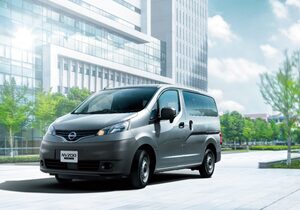 日産 「NV200バネット」仕様向上 安全装備拡充＆メーターの機能向上