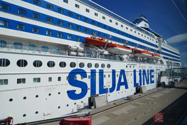 「北欧で最も豪華な定期客船」に乗ったらド肝抜かれた件 これぞ本物の“コスパ最強の旅” ホテル涙目のその全貌とは