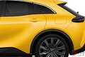 トヨタ新「クラウン」発表！ 最上級より「250万円オトク」＆“リッター21キロ超え”の低燃費！ 本革使用の“スポーティ内装”も魅力的なシンプル仕様！ 最安モデル「スポーツ G」登場！