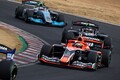 壮観な全車一斉ピットイン……そこには不可避な“犠牲が”。優勝争い脱落の野尻智紀＆牧野任祐はスタート悔やむ｜スーパーフォーミュラ開幕戦