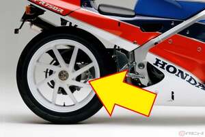 リアホイールが丸見えの「片持ちスイングアーム」　どんなメリットがある？