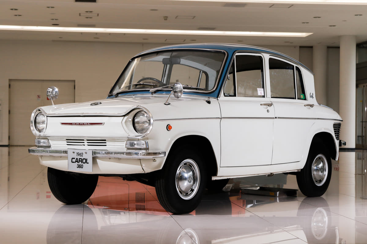 マツダの100万台達成車は 金色のクルマ 軽自動車 じゃない キャロルとは Auto Messe Web 自動車情報サイト 新車 中古車 Carview