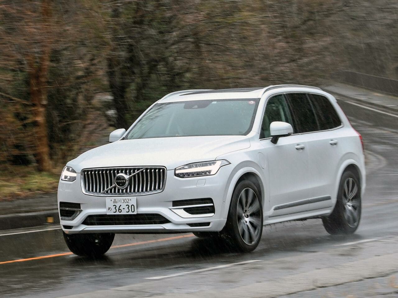 ボルボ XC90のアップデートで、外装／内装に大きな変化なし。ADASやバッテリーの進化とは【ボルボのSUV特集】