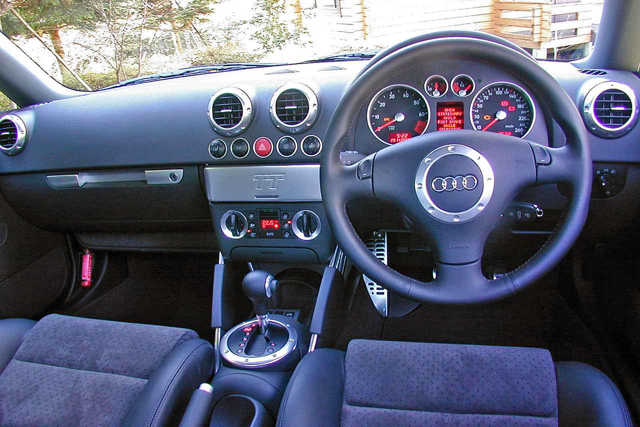 懐かしの輸入車 64 アウディ Ttクーペ 1 8tに待望のティプトロニックatが設定された Webモーターマガジン 自動車情報サイト 新車 中古 車 Carview