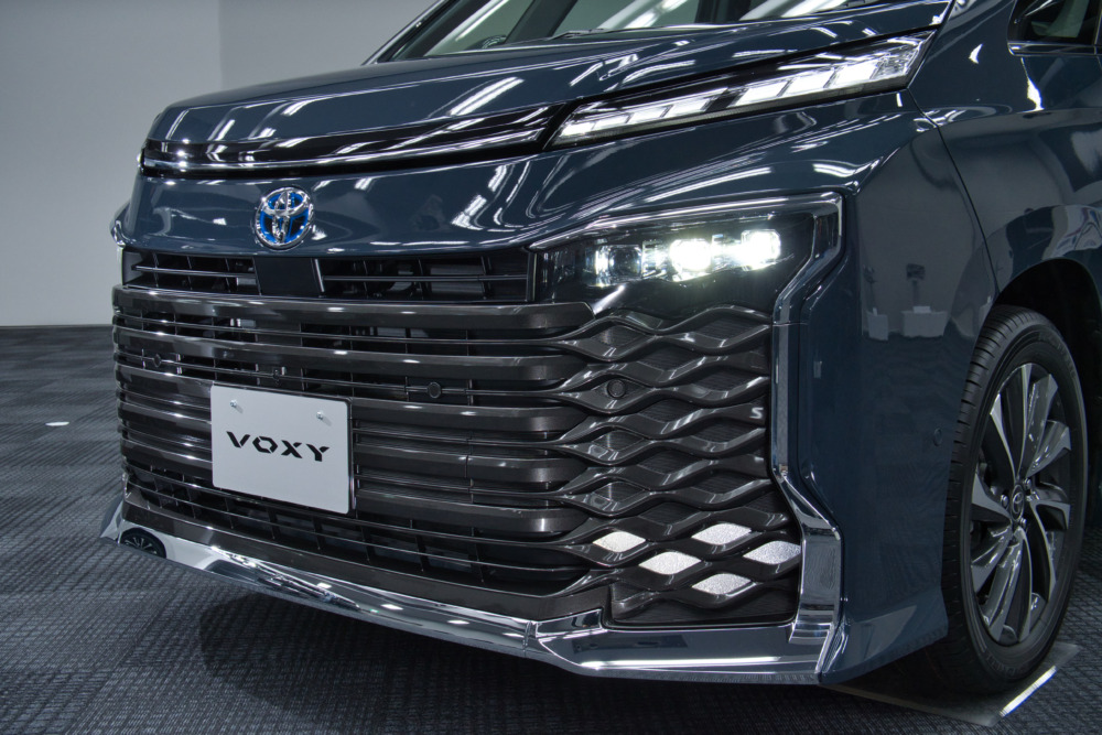 トヨタ　900万台の生産計画、下回る見込み　ノア/ヴォクシーの工場も2月に稼働停止日