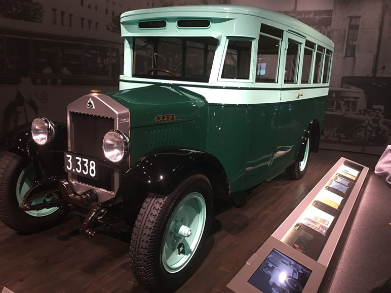 もしや、いすゞの新しい博物館は世界一の自動車博物館かもな件