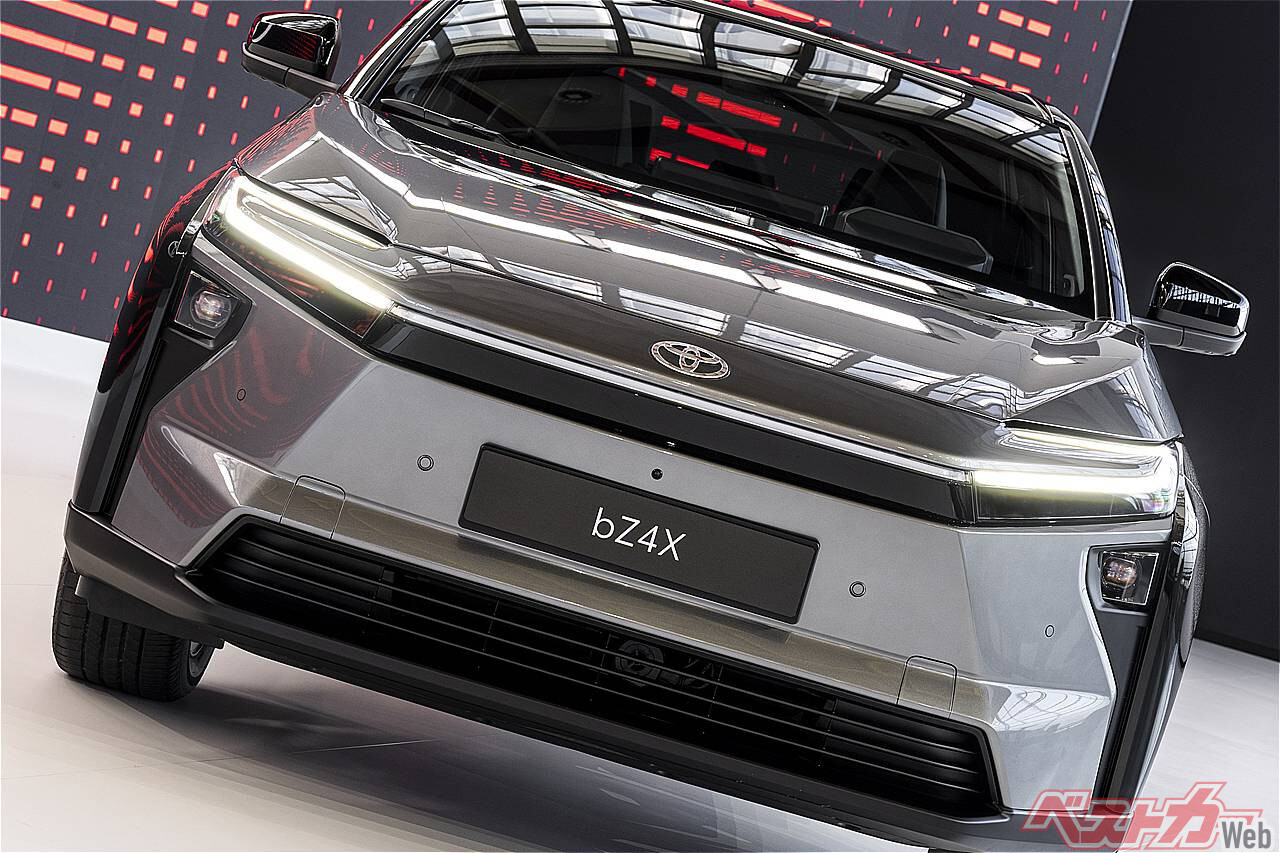 トヨタbZ4Xが衝撃進化!!　航続距離最大746kmも!!　最安グレード390万円から!!　342psまでパワーアップして新充電サービスもスタート