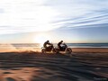 レトロ感あふれる新型BMWに「ぶっ刺さりまっくってます」ボクサー搭載『R12 G/S』に注目集まる