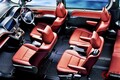 トヨタ「少し…小さな高級ミニバン」が凄い！ “5ナンバーサイズ”で「大型メッキグリル」採用！ ちょうどいいサイズに「豪華インテリア」採用の「エスクァイア」 なぜ消えたのか