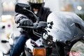 歌手のYOSHIさん右直死亡事故は防げなかったのか？　バイクの右直事故を防ぐにはどうすればいいのか？　クルマ・バイク双方の運転手が徹底すべきこと