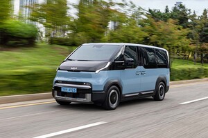 新たな黒船⁉︎Kia（キア）日本市場初参入で新型EVバン「PV5」をモビショーで初公開