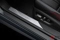 黒グリルが美しいレクサス「LC 2022年モデル」限定車が米で登場！ 左右非対称のダークローズ内装が斬新