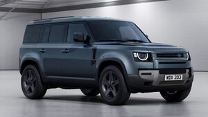 コレが商用モデル!? 2人乗り仕様「ディフェンダーハードトップ」日本初導入