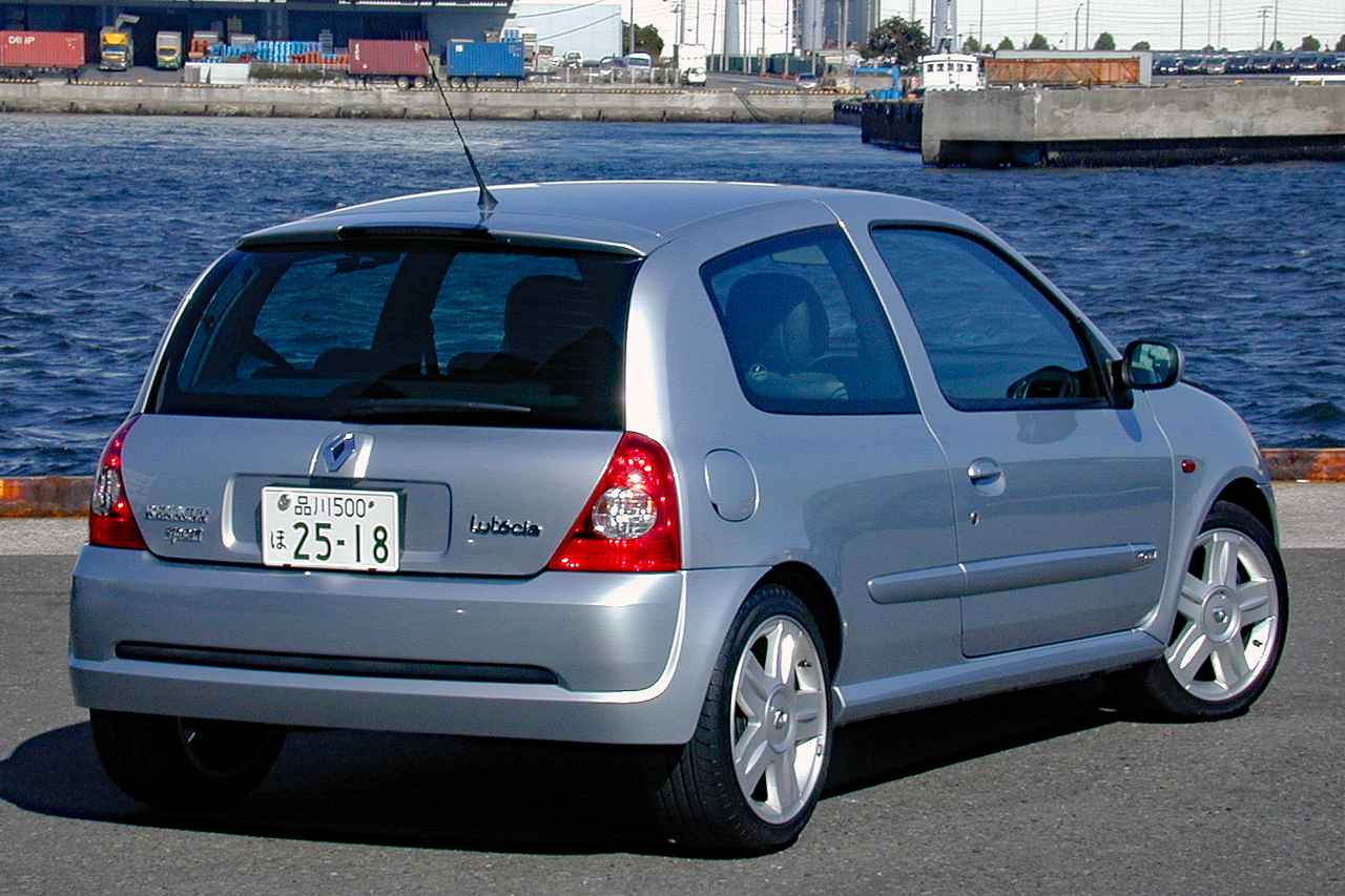 懐かしの輸入車 34 ルノー ルーテシア Rsはフランス車のイメージを一新する俊足ホットハッチだった Webモーターマガジン 自動車情報サイト 新車 中古車 Carview