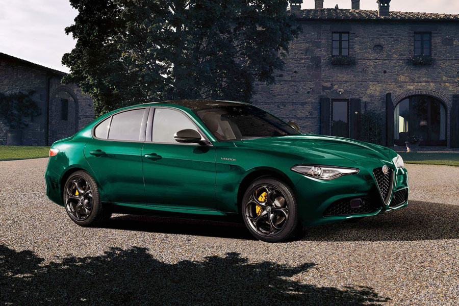 アルファロメオ 限定45台の ジュリア2 0ターボ ヴェローチェ ヴィスコンティ エディション を発売 Auto Prove 自動車情報サイト 新車 中古車 Carview