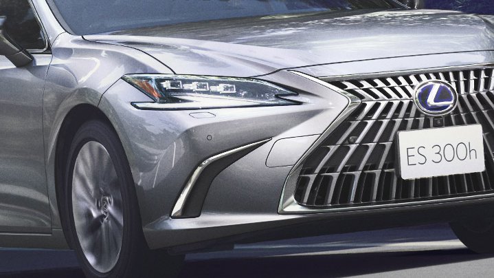 新型レクサスesが3年ぶりマイチェン 上質感に磨きをかけていざ勝負 ベストカーweb 自動車情報サイト 新車 中古車 Carview
