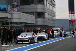 NASCARが富士スピードウェイに見参！ 11月16日のスーパー耐久第7戦富士でのデモランに向け専有走行に臨む