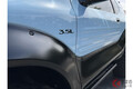 いすゞの「伝説的SUV」が“めちゃオシャ”になって登場！ SF映画から飛び出てきたような「ビークロス」の“内外装カスタム仕様”米で落札